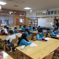 3年生図書館オリエンテーションを行いました。