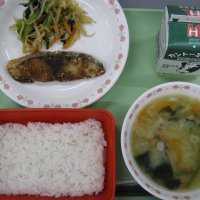 牛久食材:米・小松菜・人参・ねぎ・さつまいも・ほうれん草・ごぼう・味噌