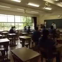 分散登校がスタートしました。