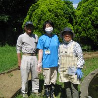 まんまる池に…