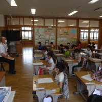 学校の先生へインタビュー