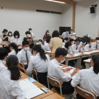 校内授業研修を行いました。