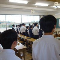 朝の合唱練習スタート!