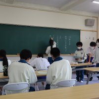 昼休みの風景