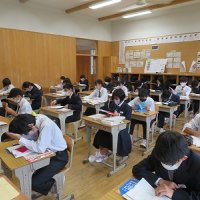 第1回定期テストを行いました