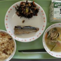 11月12日(火)の給食