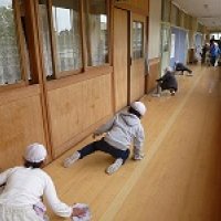 廊下がピカピカになりました
