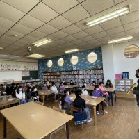 図書の時間の様子