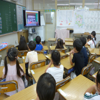 夏休み前集会を行いました。